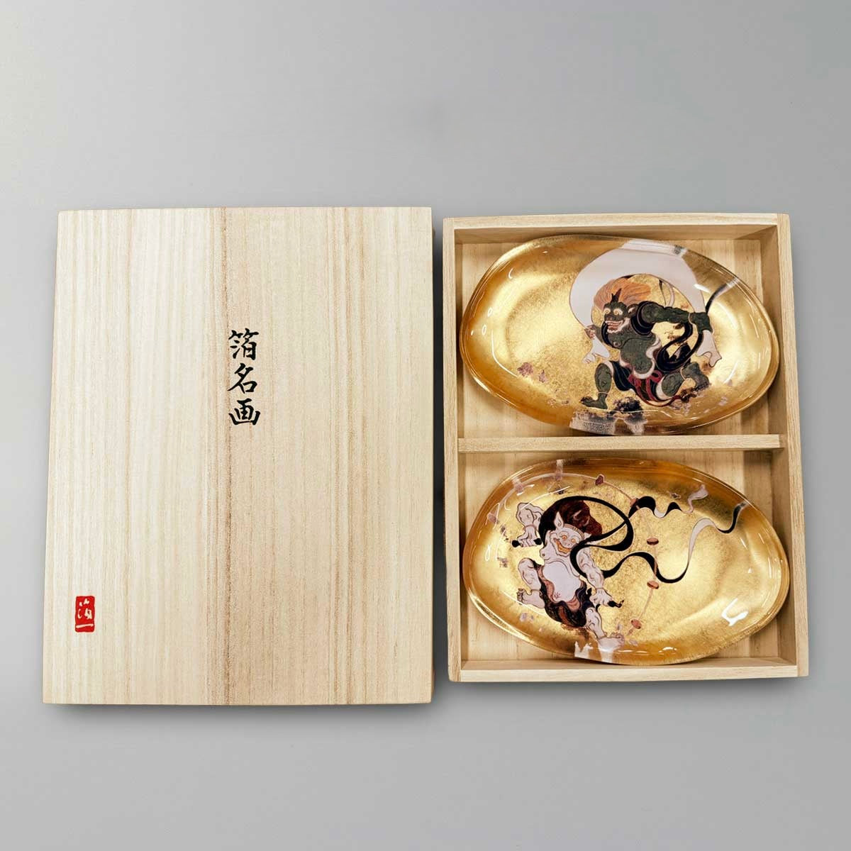 Gold Leaf Art Glass Tray (Set of 2) – The Wind God and Thunder God